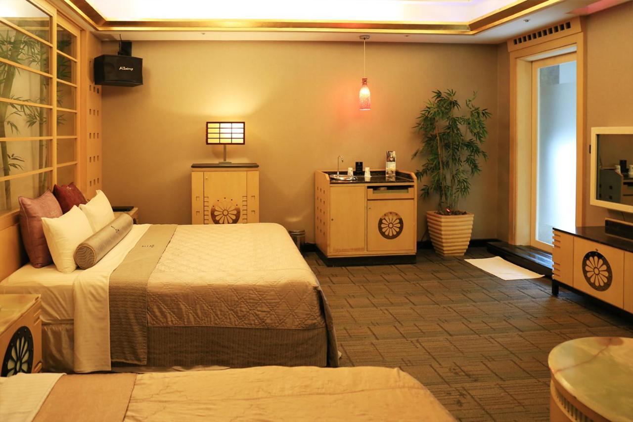 In-Stone Motel Taipei Eksteriør billede
